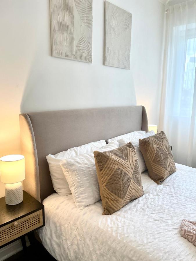 Newly Refurbished 2 Bedroom Apartment In South Londen Buitenkant foto