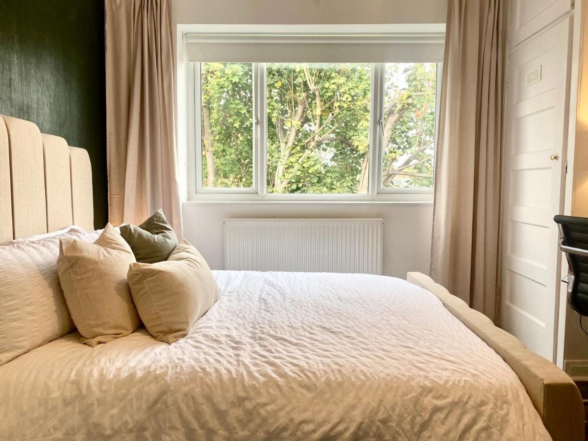 Newly Refurbished 2 Bedroom Apartment In South Londen Buitenkant foto
